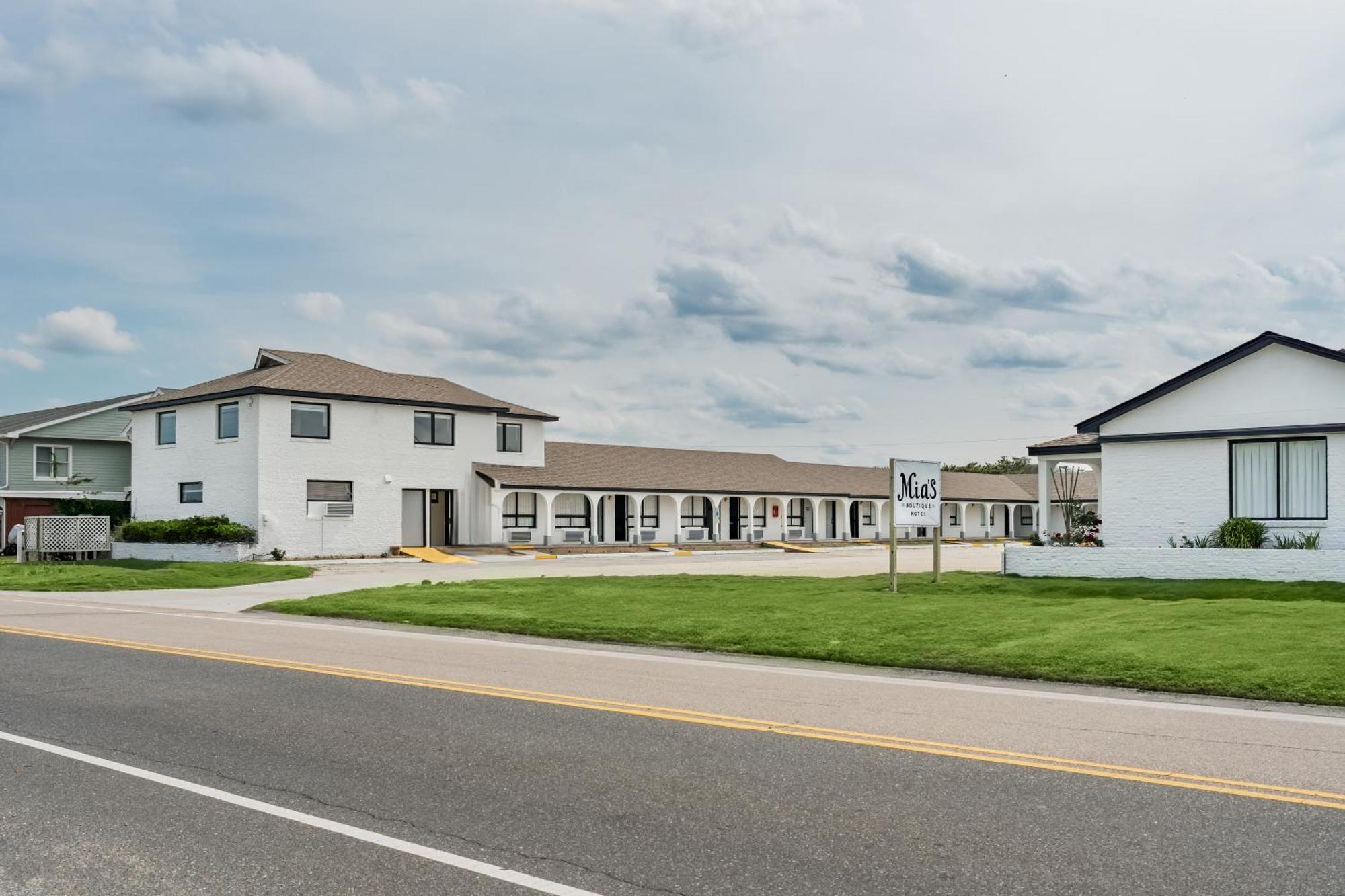 Mia'S Boutique Hotel Nags Head Exterior foto